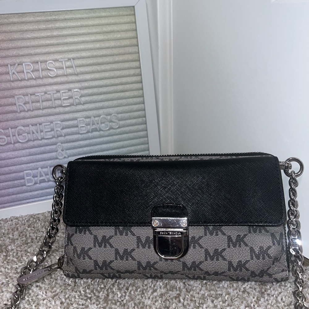 Michael Kors Bridgette Wallet Crossbody